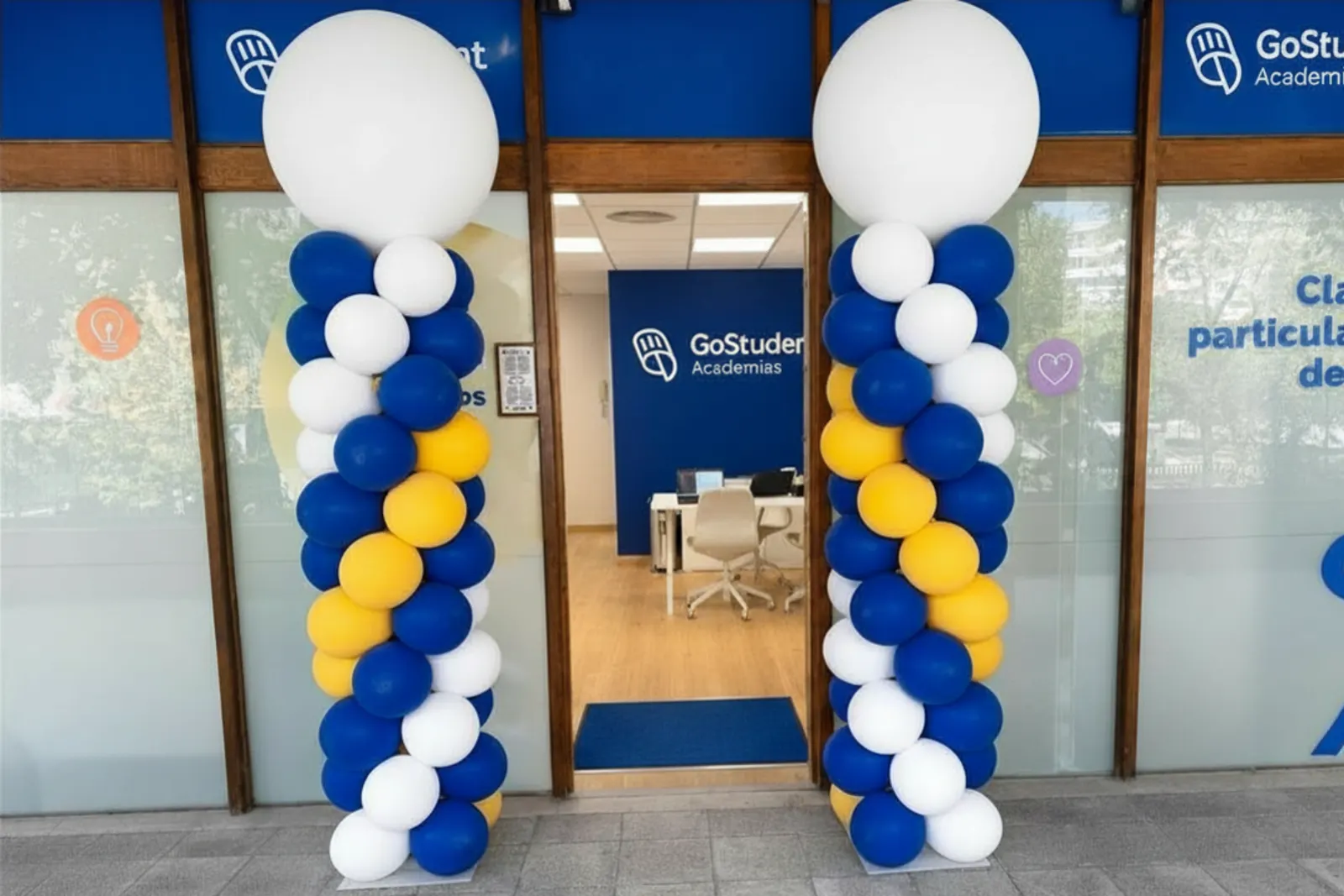 Academia GoStudent Barcelona Les Corts — fachada