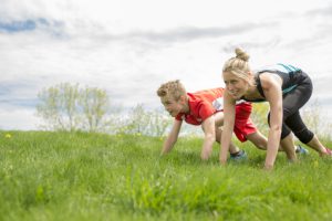 Bewegung im Freien hilft beim Lernen, Sport mit der ganzen Familie