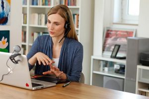 Online-Nachhilfe: Lehrerin Studienkreis