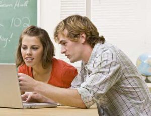 Digitalisierung Schule - Schüler am Computer
