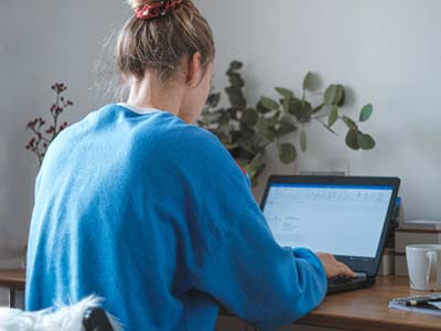 Abitur Corona - Lernen am Laptop