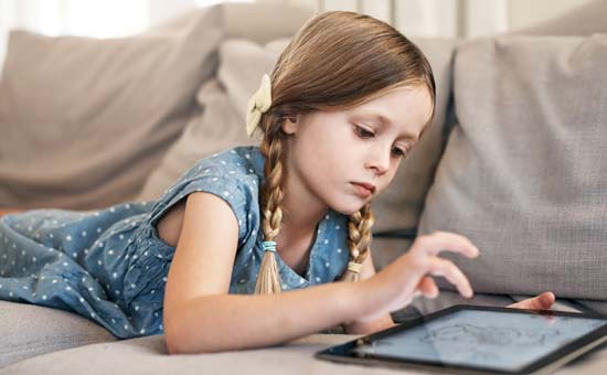 Kinder und Jugendliche im Internet schützen