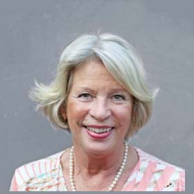 Renate – Nachhilfelehrerin Französisch & Deutsch Renate – Nachhilfelehrerin Französisch & Deutsch
