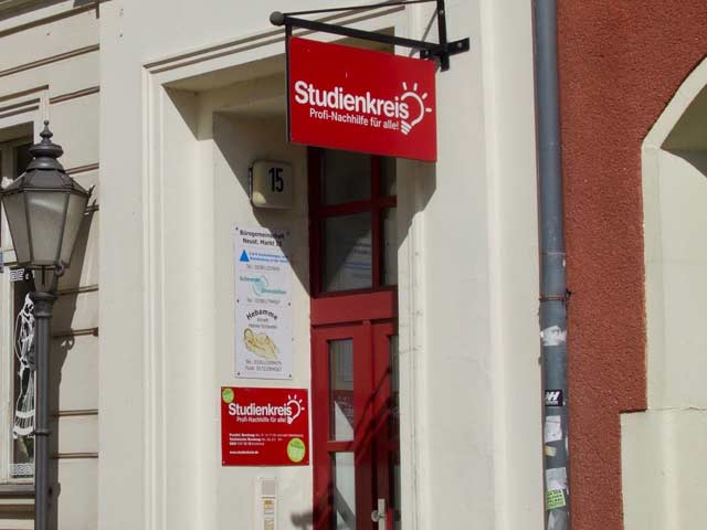 Außenansicht Eingang