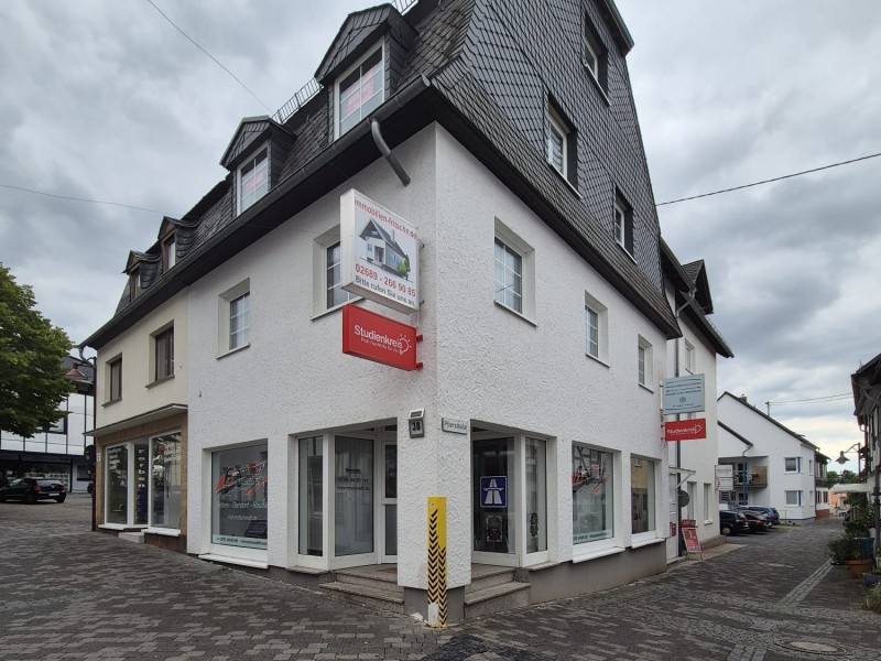 Gebäude