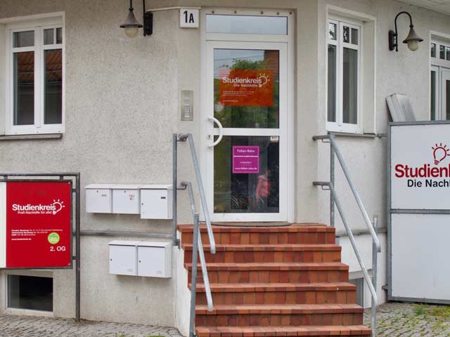 Außenansicht Eingang