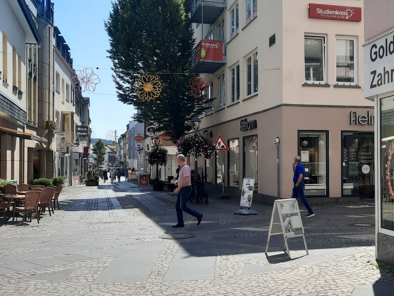 Gebäude