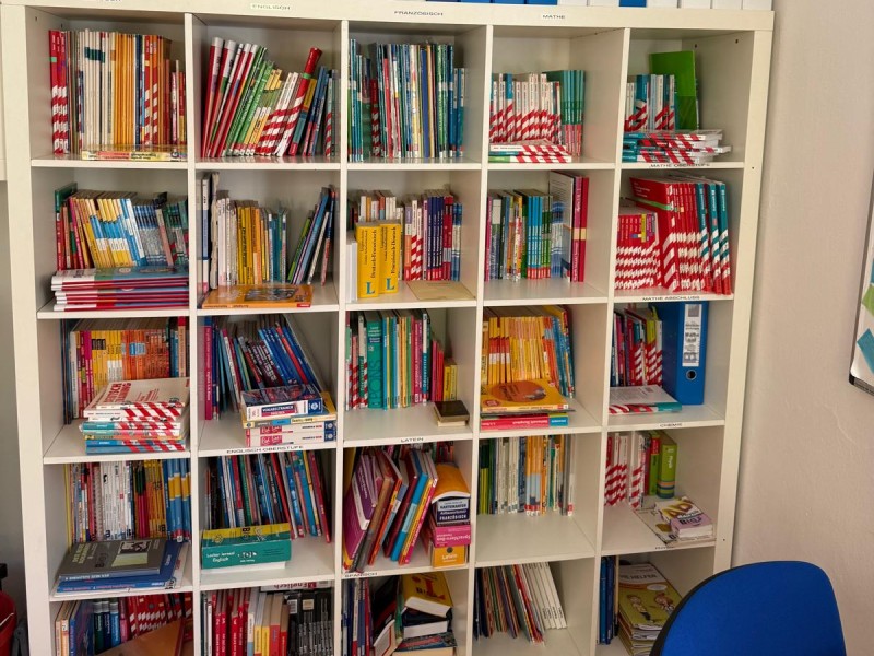 Bücherwand